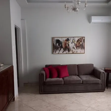 Aggeliki's Place Detached With Yard/parking 빌라 볼로스