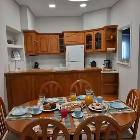 Aggeliki's Place Detached With Yard/parking