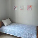 Aggeliki's Place Detached With Yard/parking *