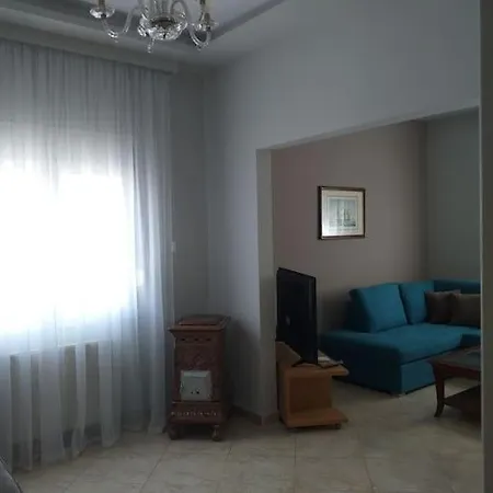 Aggeliki's Place Detached With Yard/parking Volos